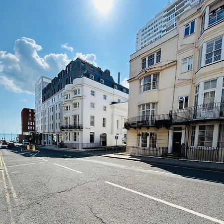 Two Top Central Beach Studios - Also Separate Spa Cabin And Watersports Brighton Екстер'єр фото